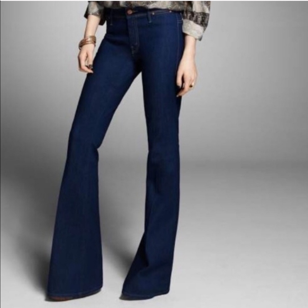 MOTHER FLARE JEANS ‘THE CURFEW’
